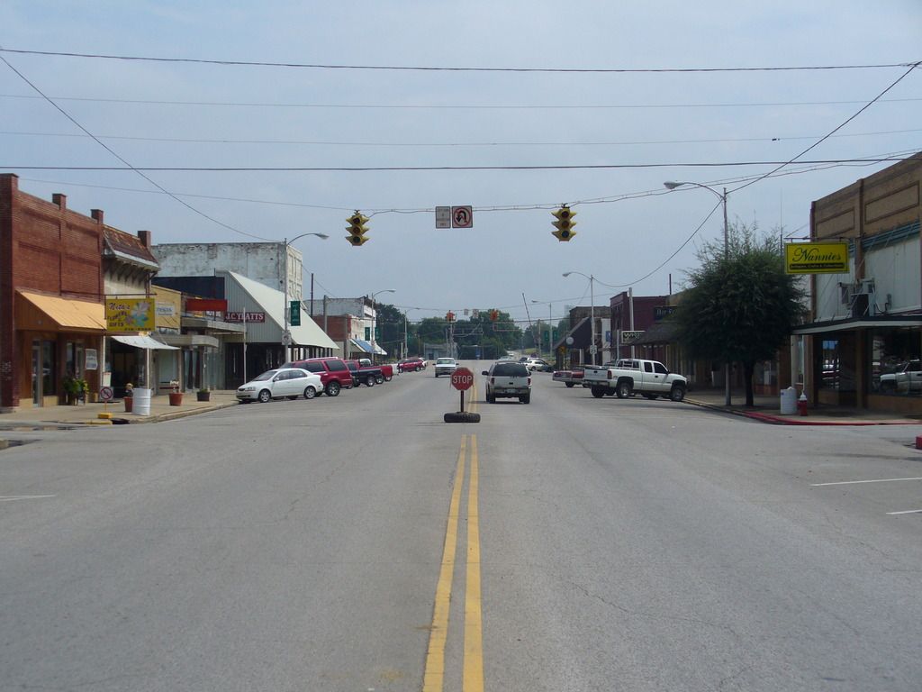Marietta, OK Downgraded 2 Intersections from Two Heads Per Approach to One